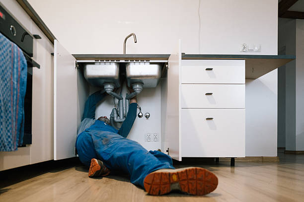 Professional Leak Detection technician working in Poland, OH